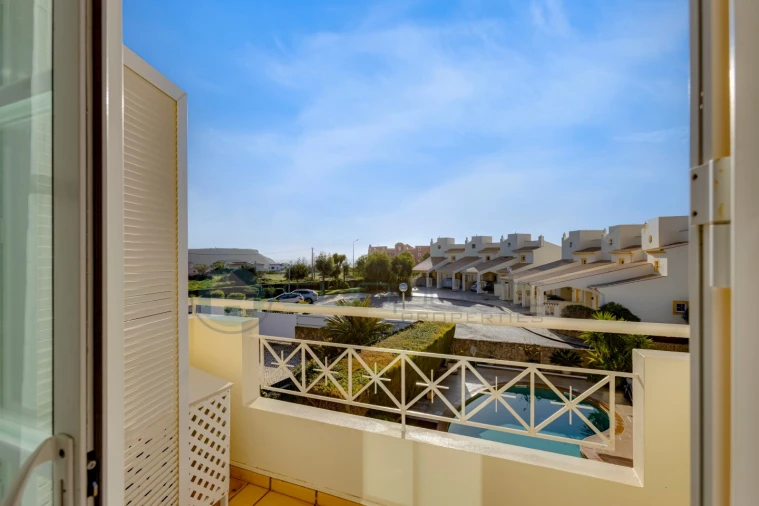 Moradia T3 para Venda em Luz Foto 24