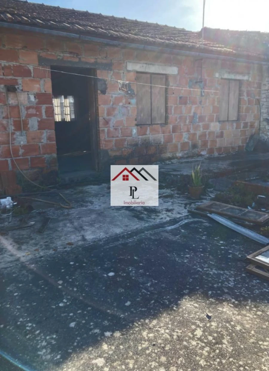 Moradia T3 para Venda em Portunhos e Outil Foto 18