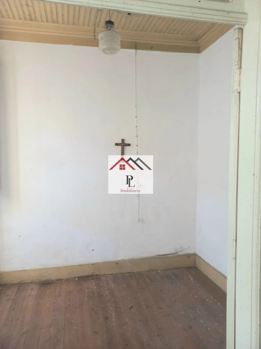 Moradia T3 para Venda em Portunhos e Outil Foto 12