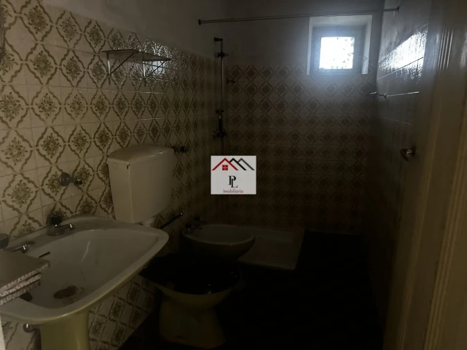 Moradia T3 para Venda em Portunhos e Outil Foto 13