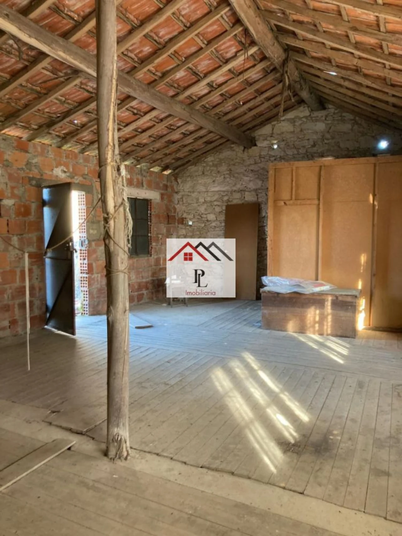 Moradia T3 para Venda em Portunhos e Outil Foto 10