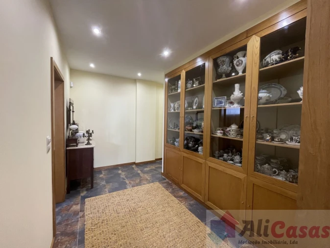 Moradia T3 para Venda em Nogueira da Regedoura Foto 17