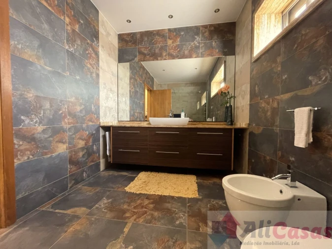 Moradia T3 para Venda em Nogueira da Regedoura Foto 14