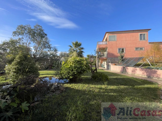 Moradia T3 para Venda em Nogueira da Regedoura Foto 57