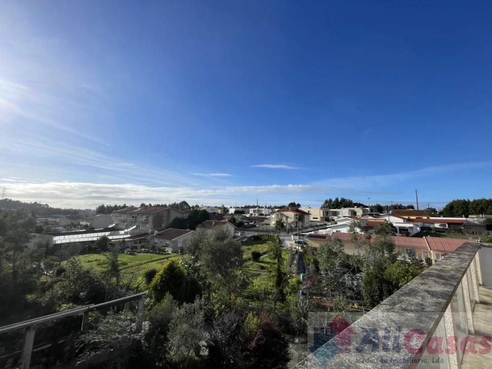 Moradia T3 para Venda em Nogueira da Regedoura Foto 47