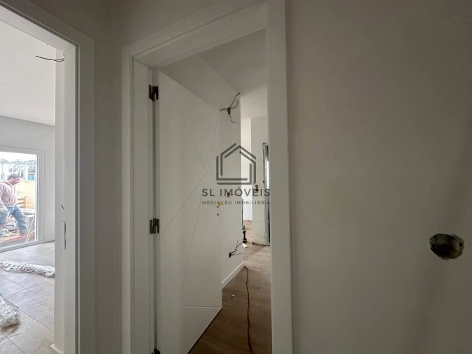 Moradia T4 para Venda em Quinta do Anjo Foto 7