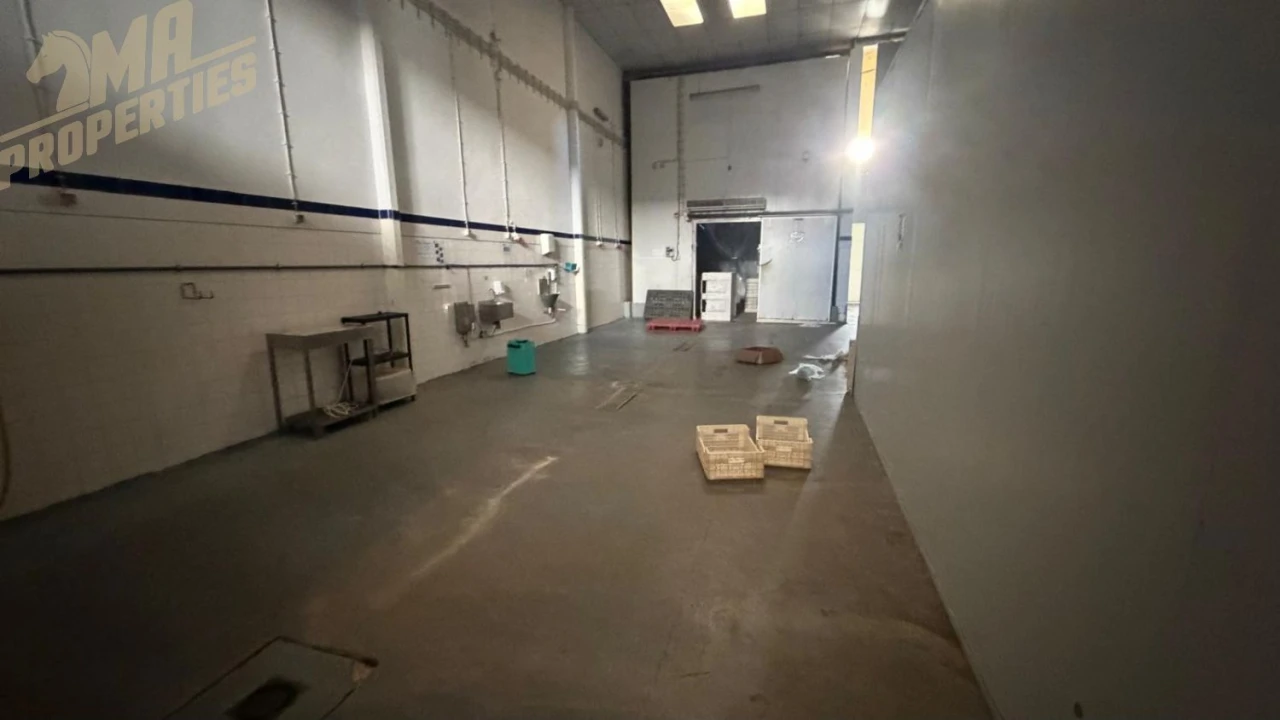 Loja para Arrendamento em Peniche Foto 6