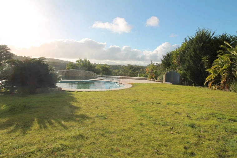 Moradia T6 para Venda em Queluz e Belas Foto 17