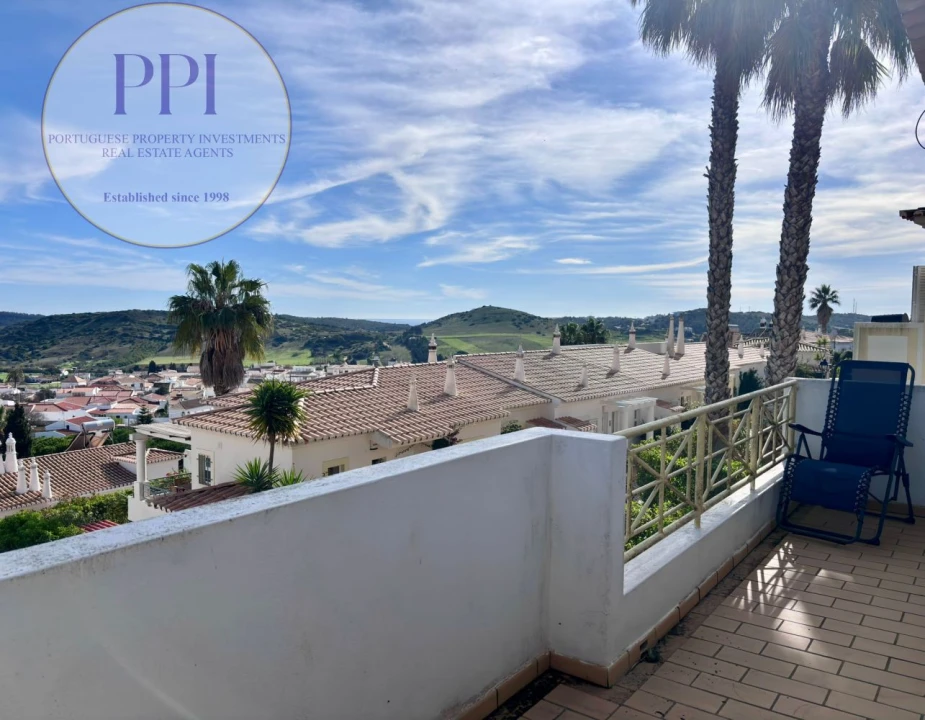 Moradia T2 para Venda em Budens Foto 11