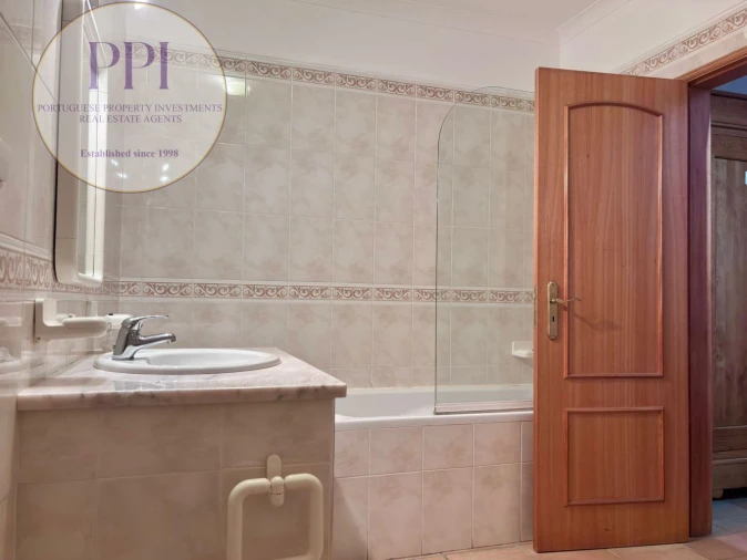 Moradia T2 para Venda em Budens Foto 20