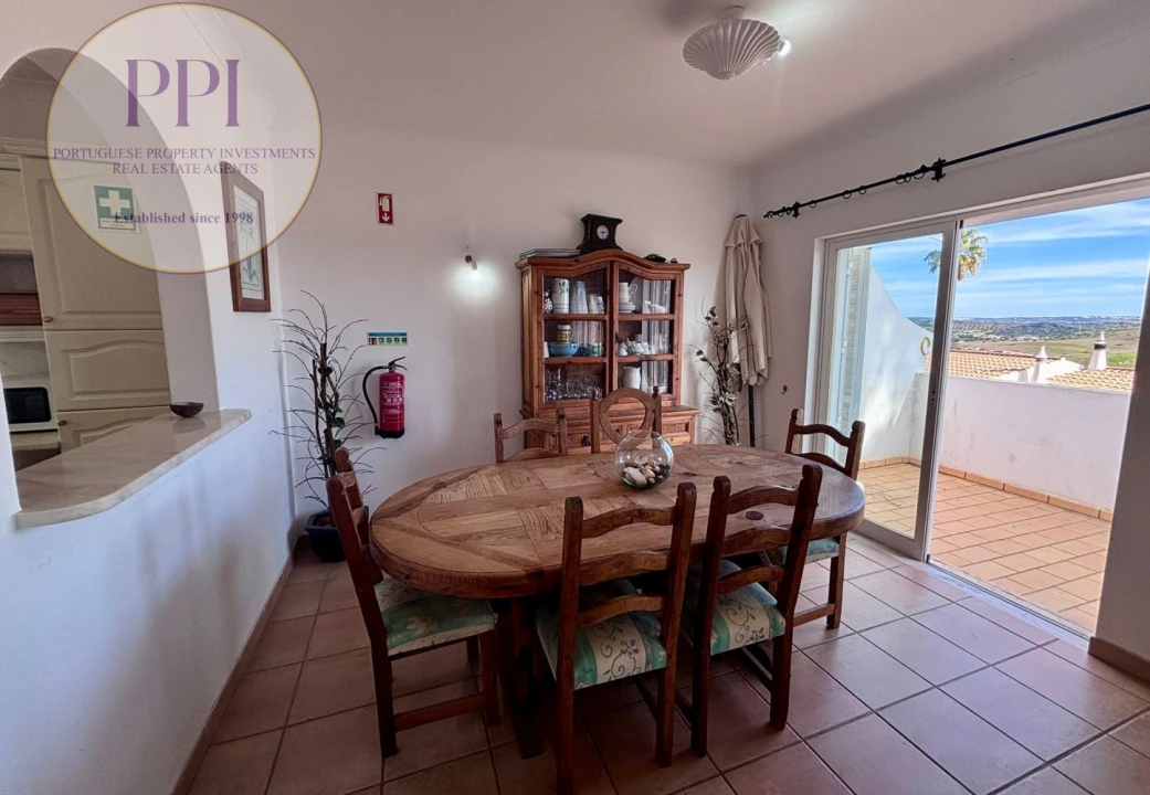 Moradia T2 para Venda em Budens Foto 4