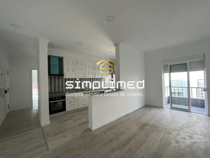 Apartamento T2 para Venda em Baixa da Banheira e Vale da Amoreira Foto 5