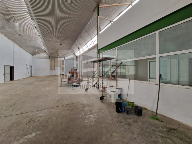 Loja para Arrendamento em Quinta do Anjo Foto 3