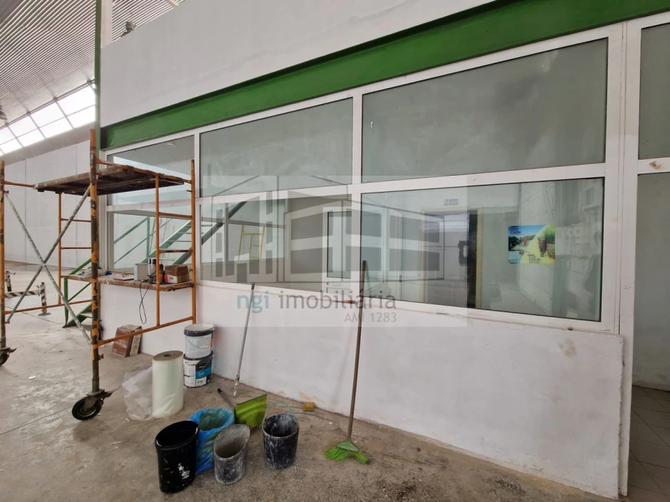 Loja para Arrendamento em Quinta do Anjo Foto 7