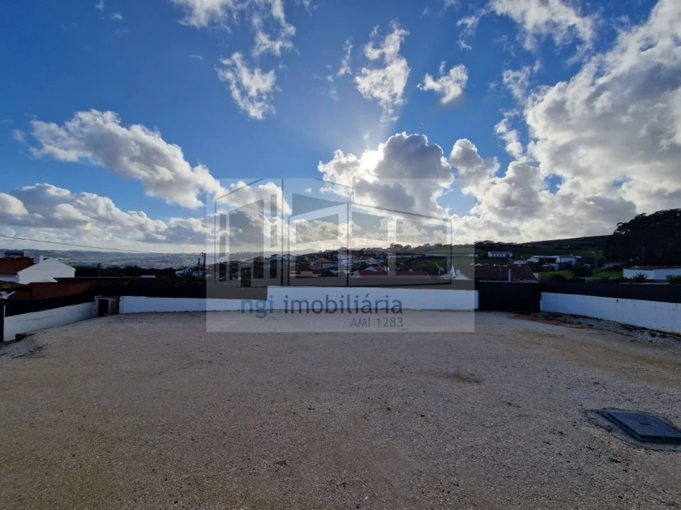 Terreno para Arrendamento em Santo Antão e São Julião do Tojal Foto 5