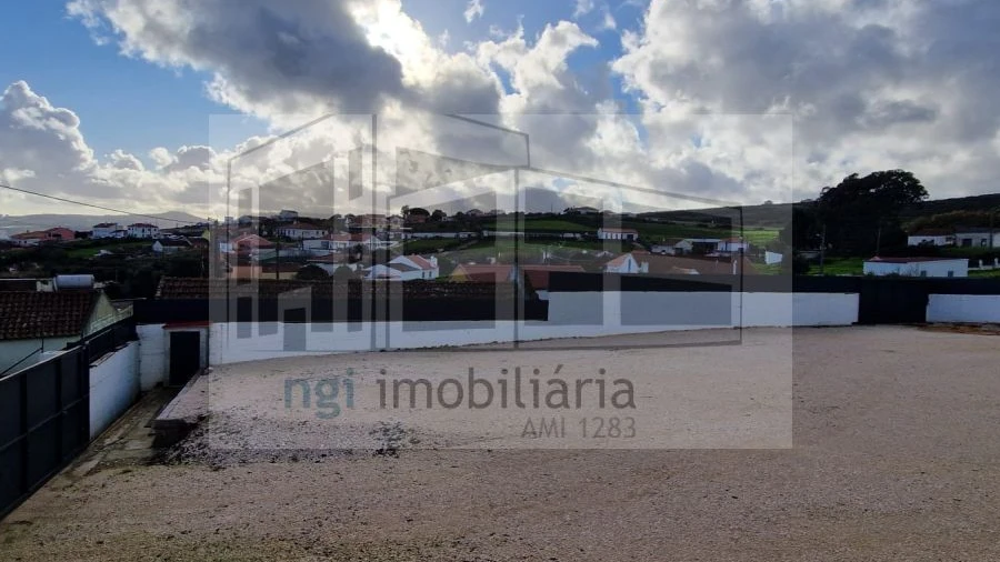Terreno para Arrendamento em Santo Antão e São Julião do Tojal