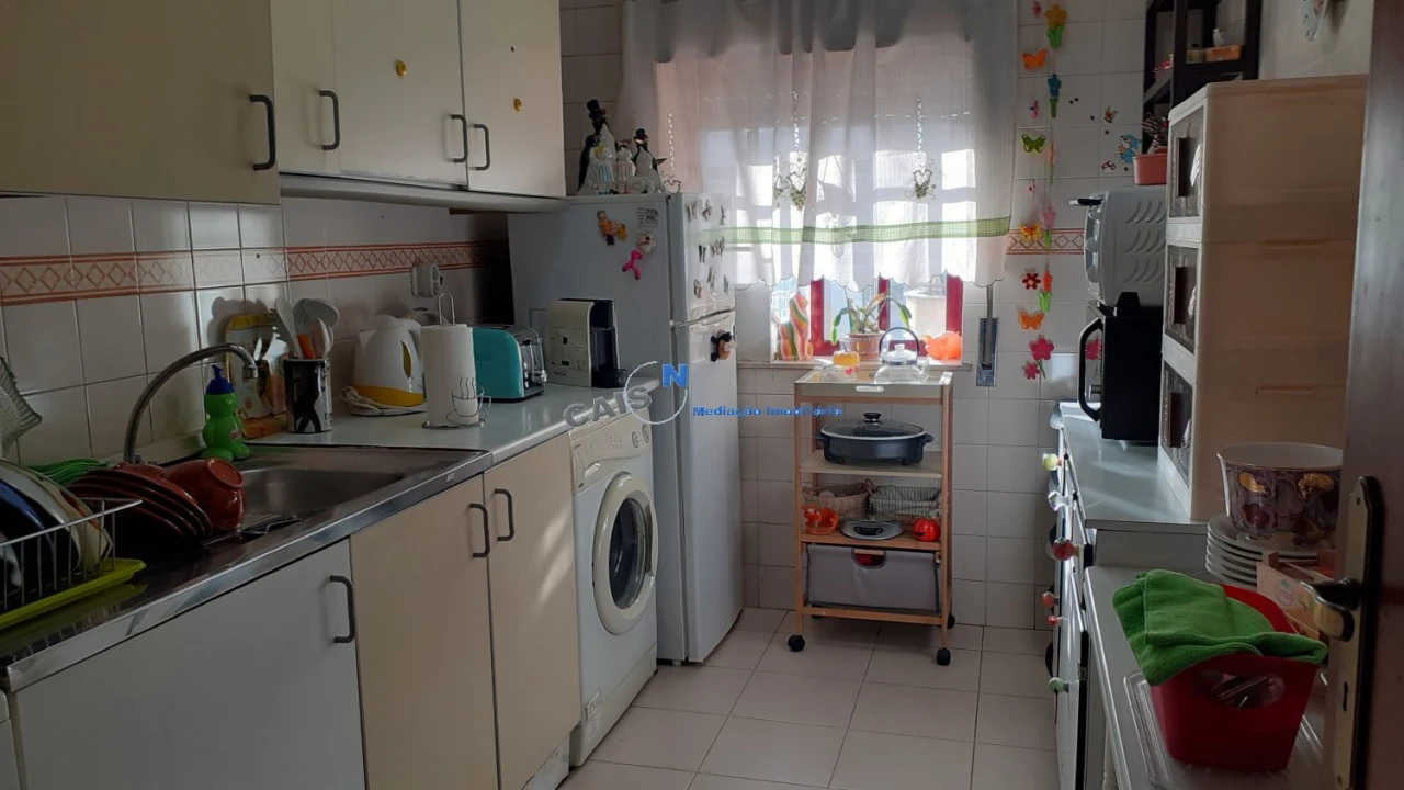 Apartamento T1 para Venda em Valongo Foto 1