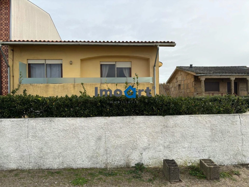 Moradia T5 para Venda em Vila Chã Foto 2