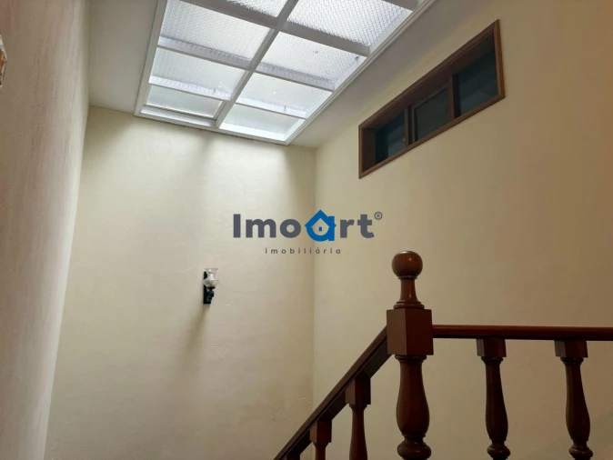 Moradia T5 para Venda em Vila Chã Foto 28