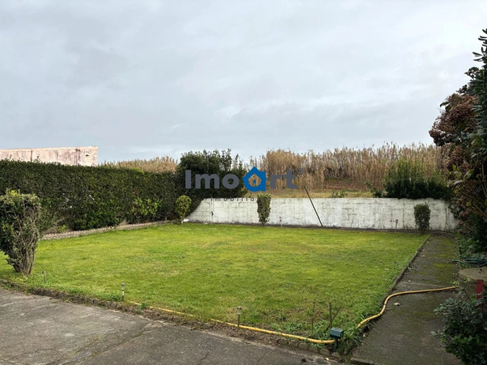 Moradia T5 para Venda em Vila Chã Foto 6