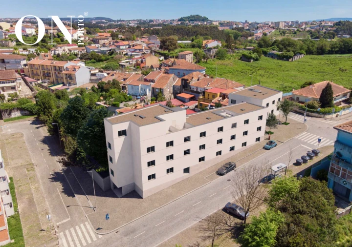 Apartamento T2 para Venda em Campanhã Foto 5