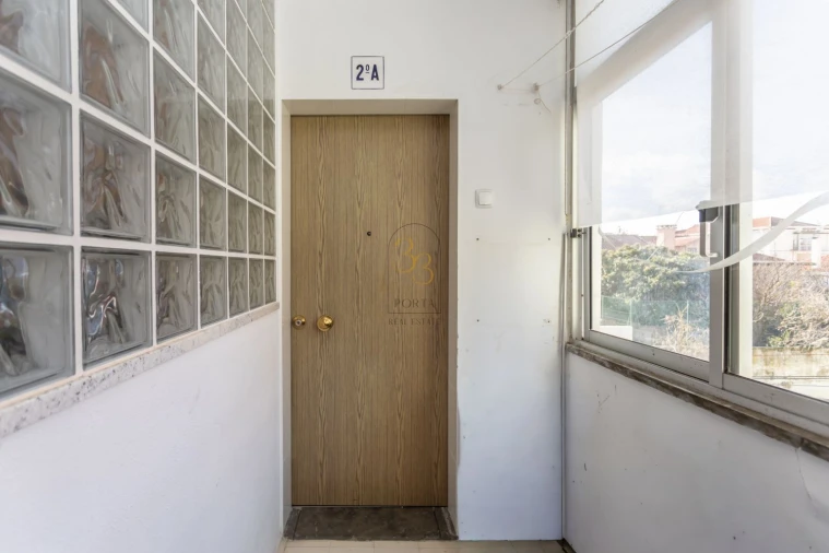 Apartamento T3 para Venda em Alvalade Foto 29