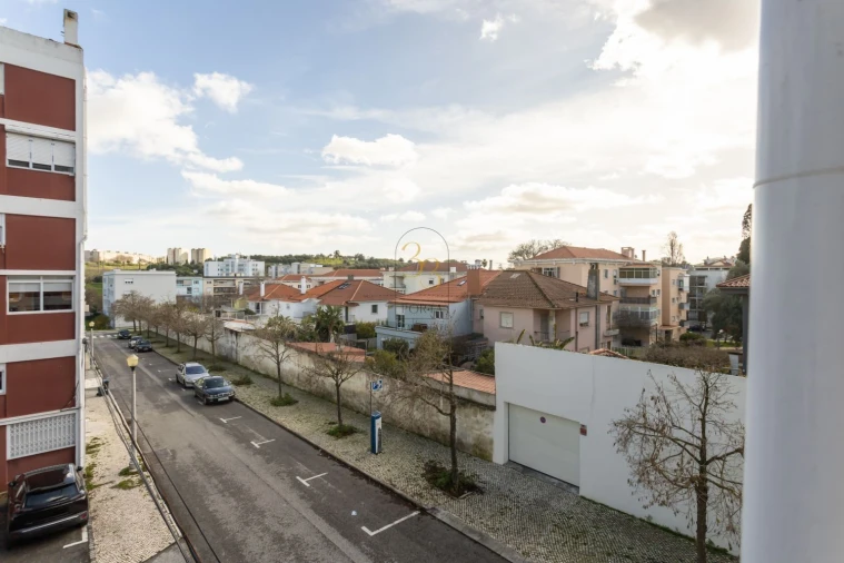 Apartamento T3 para Venda em Alvalade Foto 16