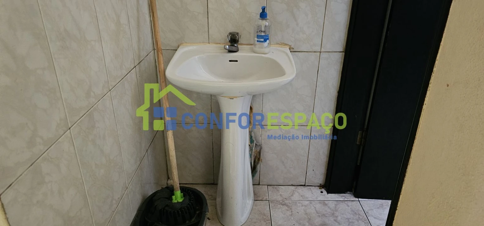 Loja para Venda em Castelo Branco Foto 9