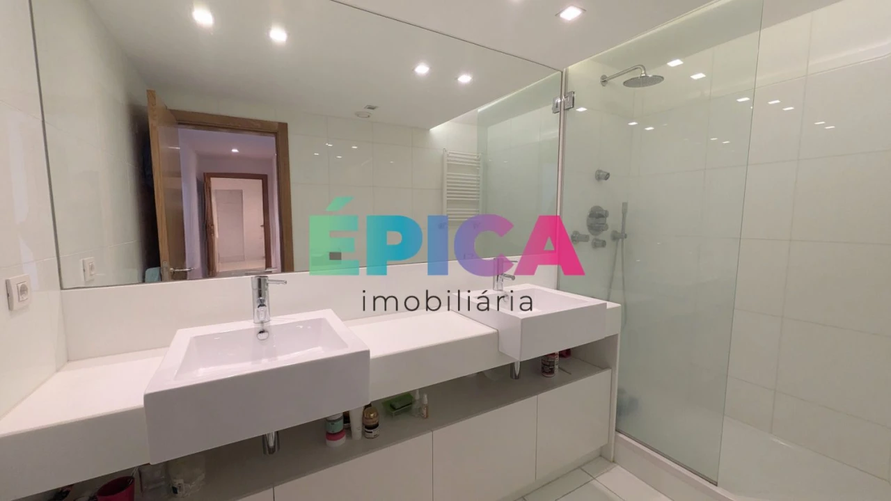 Apartamento T2 para Venda em Lumiar Foto 25