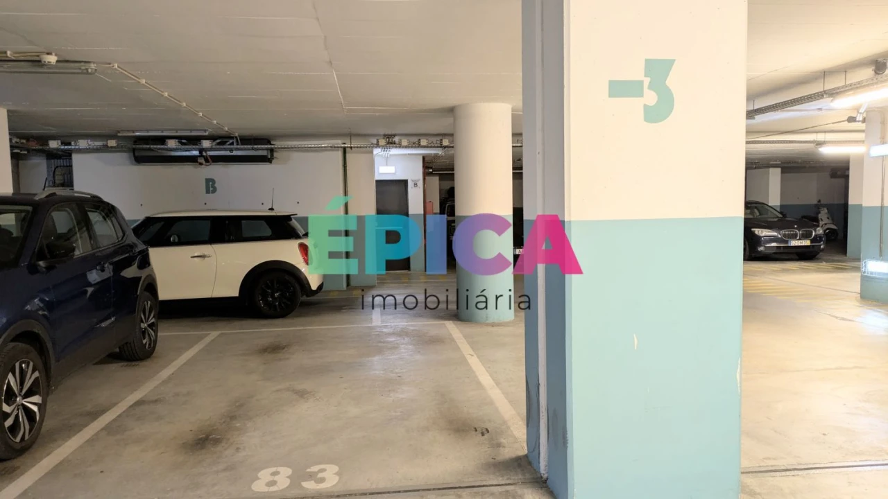 Apartamento T2 para Venda em Lumiar Foto 38