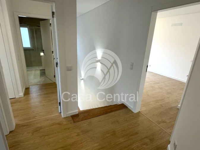 Moradia T3 para Venda em São Domingos de Rana Foto 22