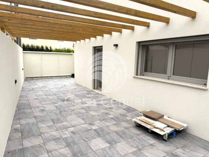 Moradia T3 para Venda em São Domingos de Rana Foto 59