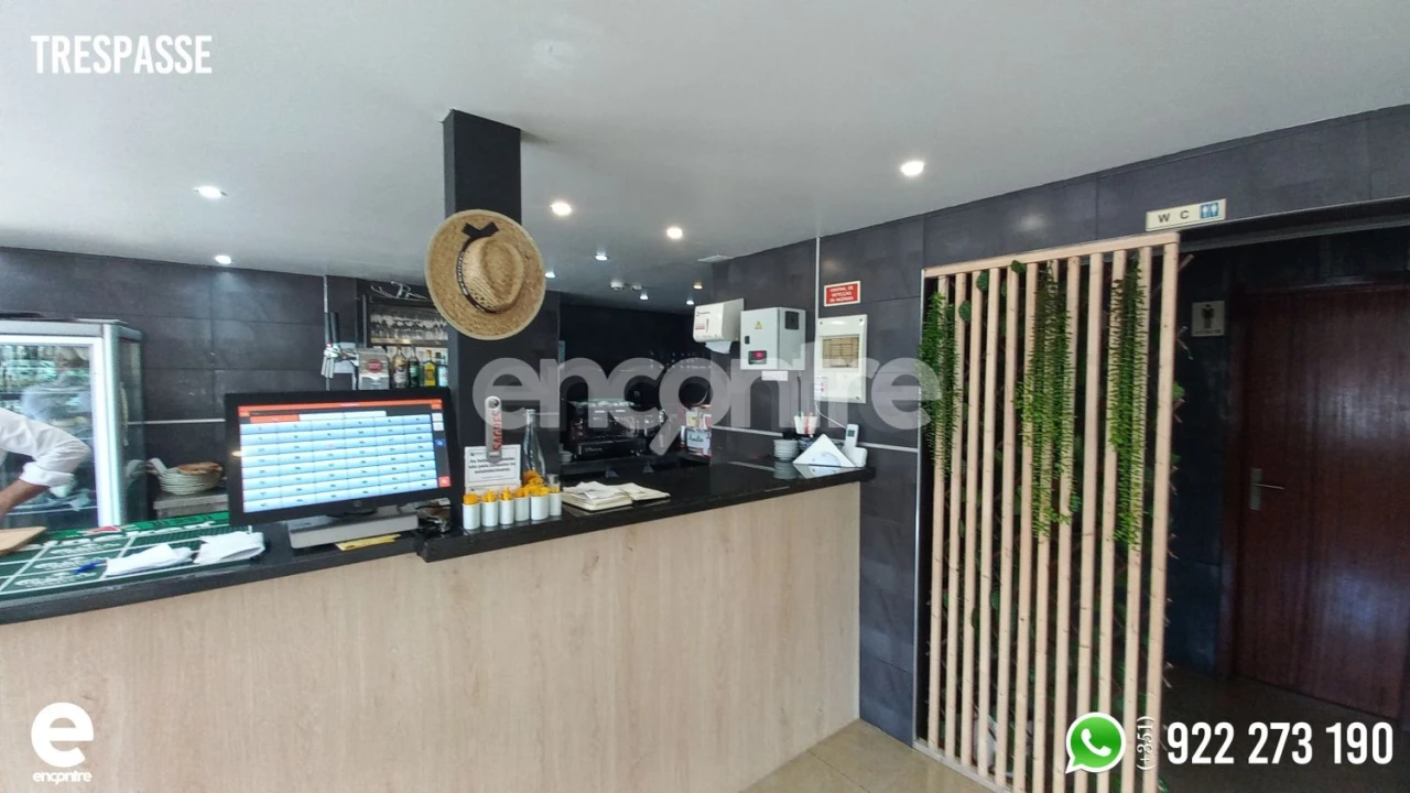 Loja para Trespasse em Alverca do Ribatejo e Sobralinho Foto 2