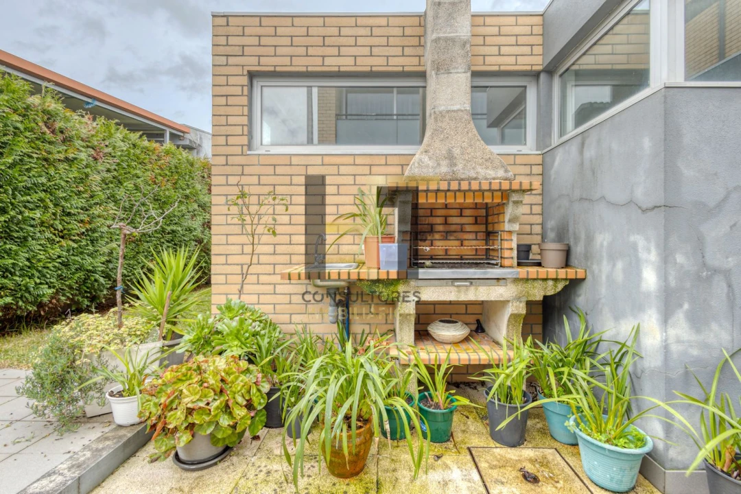 Moradia T3 para Venda em Alfena Foto 39