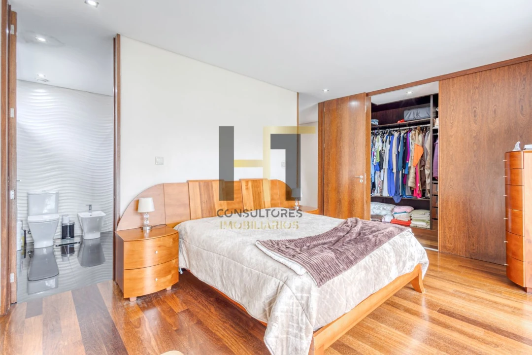 Moradia T3 para Venda em Alfena Foto 17