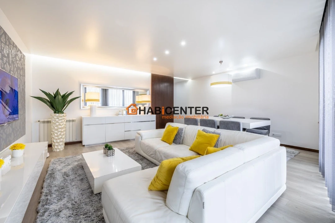 Apartamento T3 para Venda em Nazare Foto 12