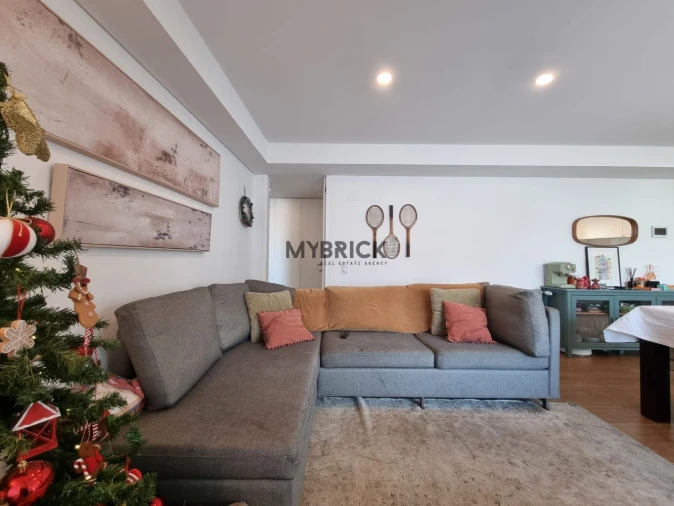 Apartamento T2 para Venda em Ramalde Foto 8