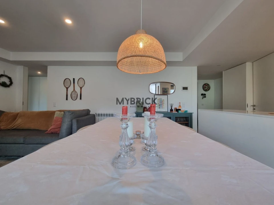 Apartamento T2 para Venda em Ramalde Foto 7