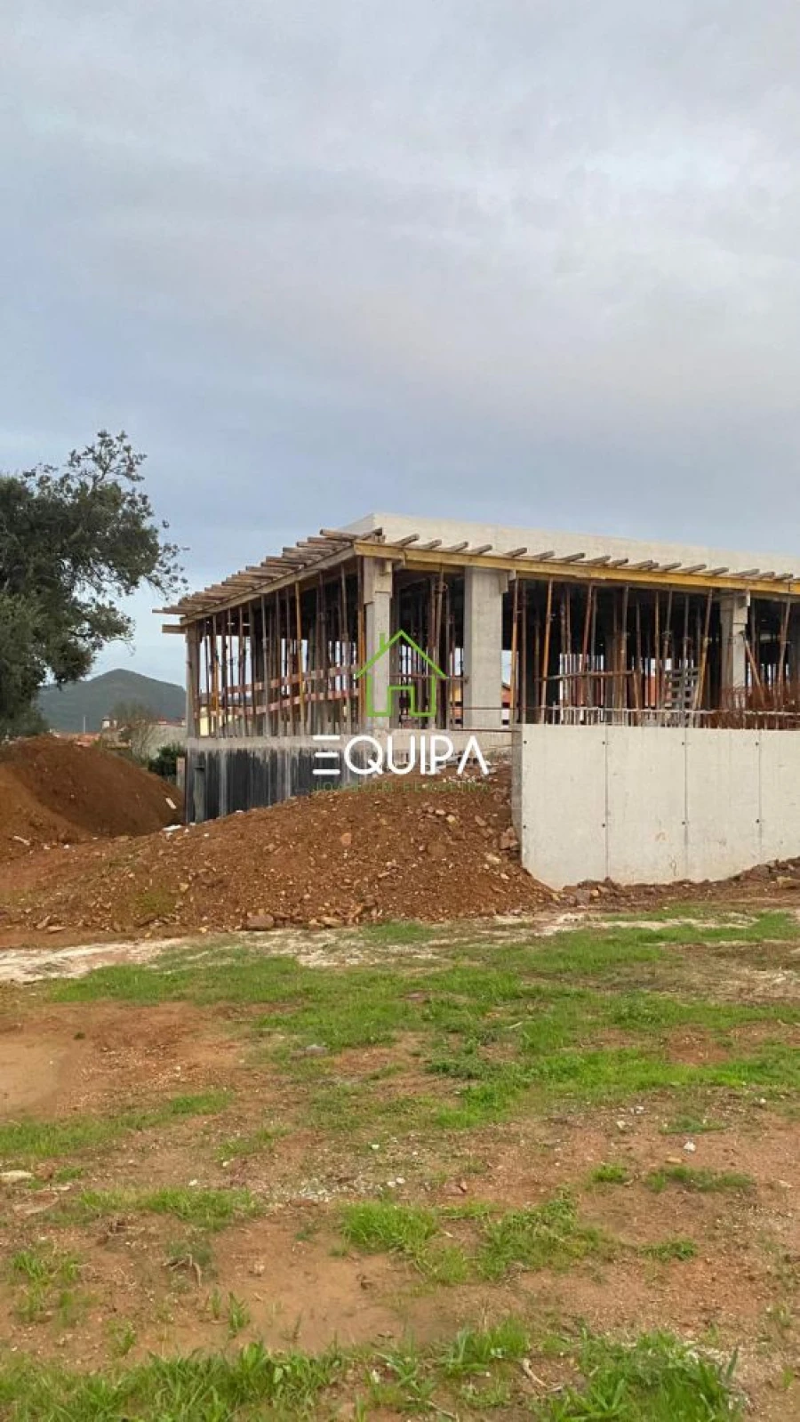 Moradia T3 para Venda em Água Longa Foto 5