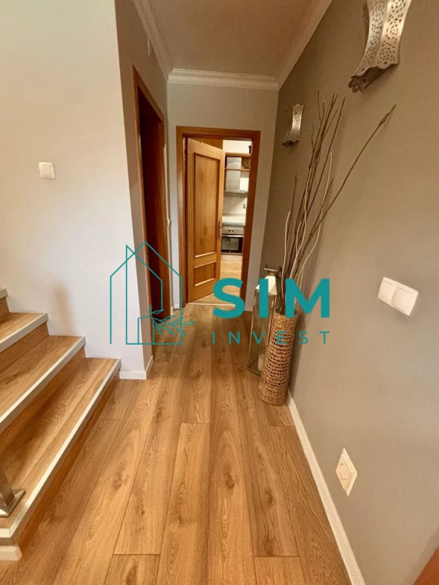 Moradia T4 para Venda em Sesimbra (Castelo) Foto 8