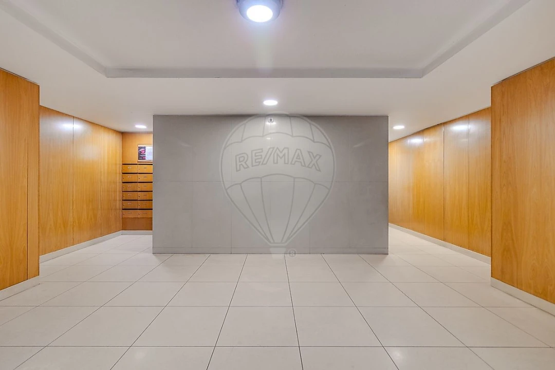 Apartamento T3 para Venda em Matosinhos e Leça da Palmeira Foto 1