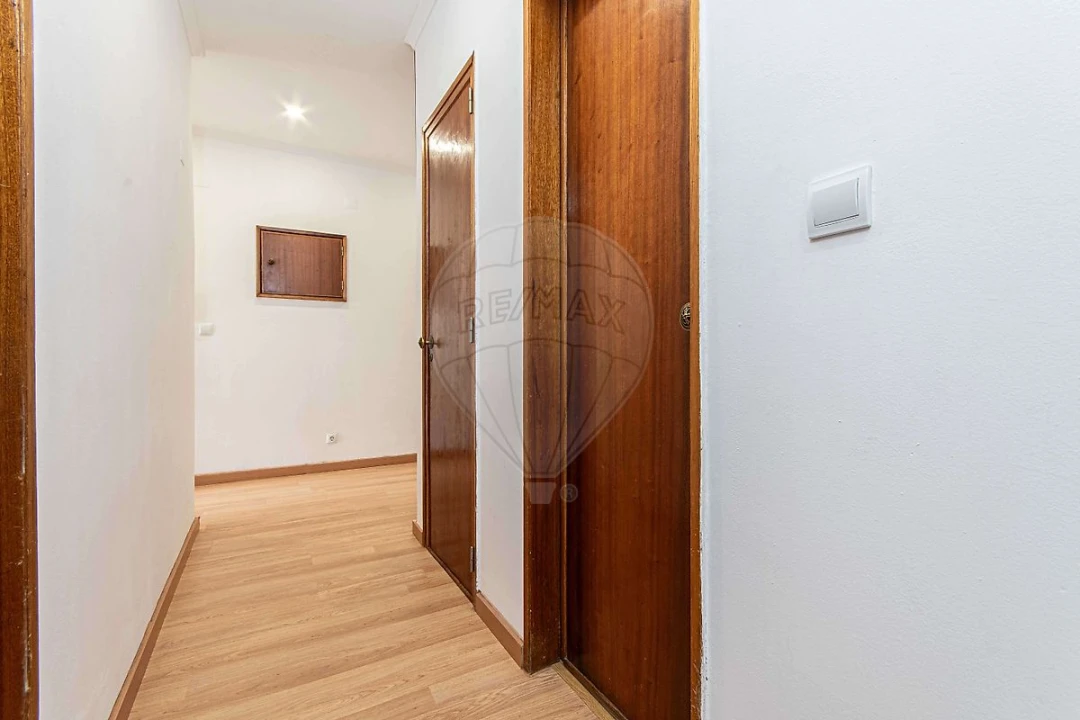 Apartamento T3 para Venda em Póvoa de Santa Iria e Forte da Casa Foto 19