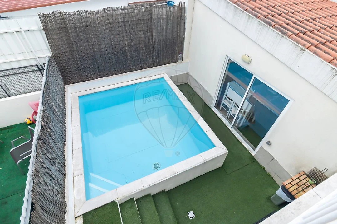 Moradia T3 para Venda em Quinta do Conde Foto 34