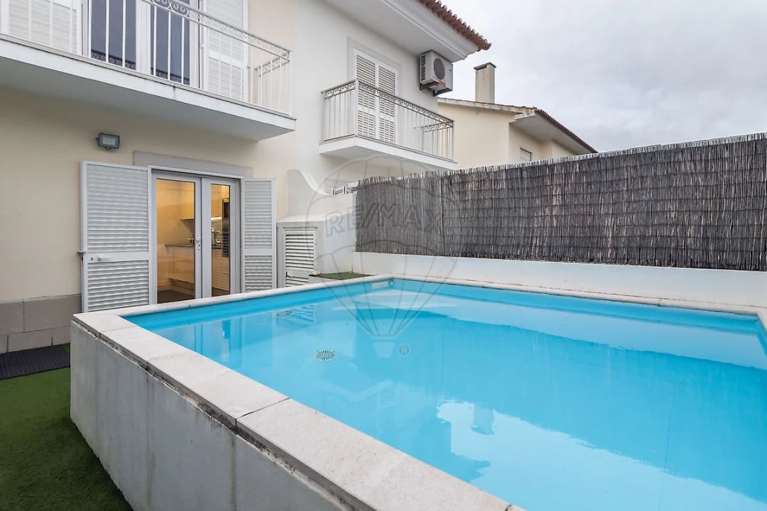 Moradia T3 para Venda em Quinta do Conde Foto 17