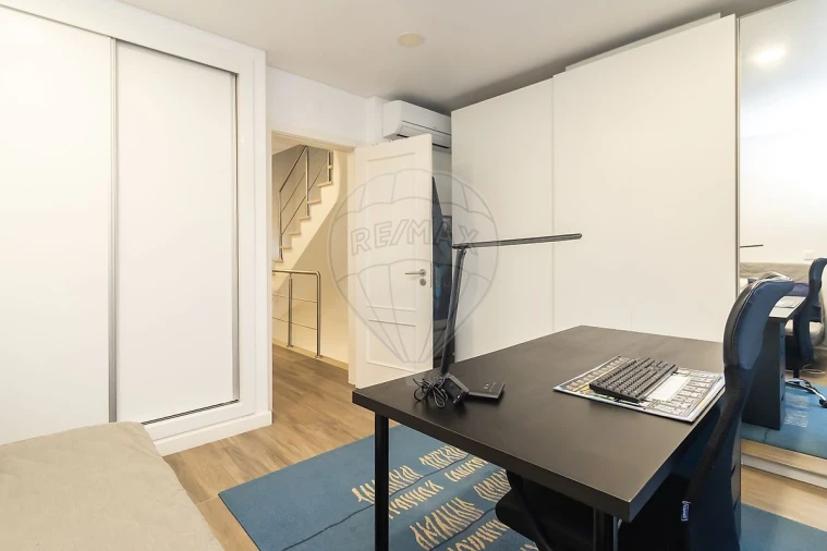 Moradia T3 para Venda em Quinta do Conde Foto 31