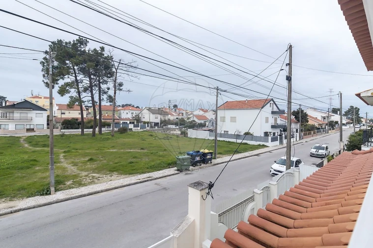 Moradia T3 para Venda em Quinta do Conde Foto 29