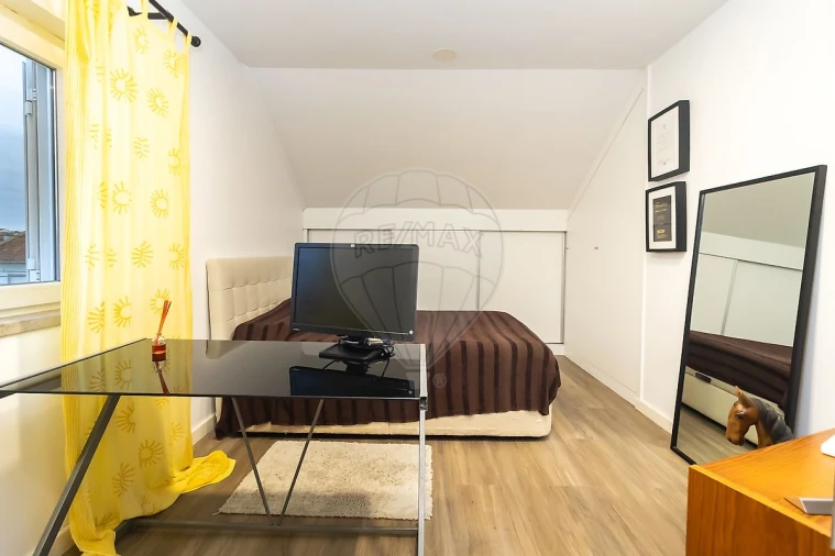 Moradia T3 para Venda em Quinta do Conde Foto 38