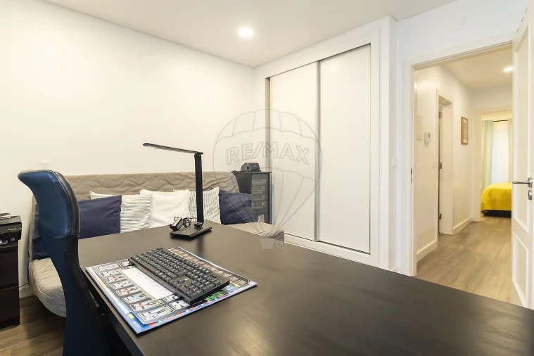 Moradia T3 para Venda em Quinta do Conde Foto 32