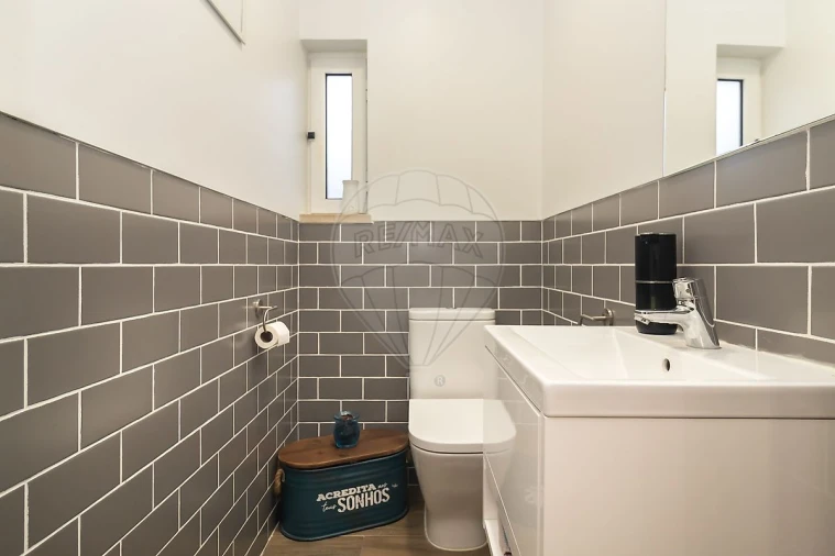 Moradia T3 para Venda em Quinta do Conde Foto 16