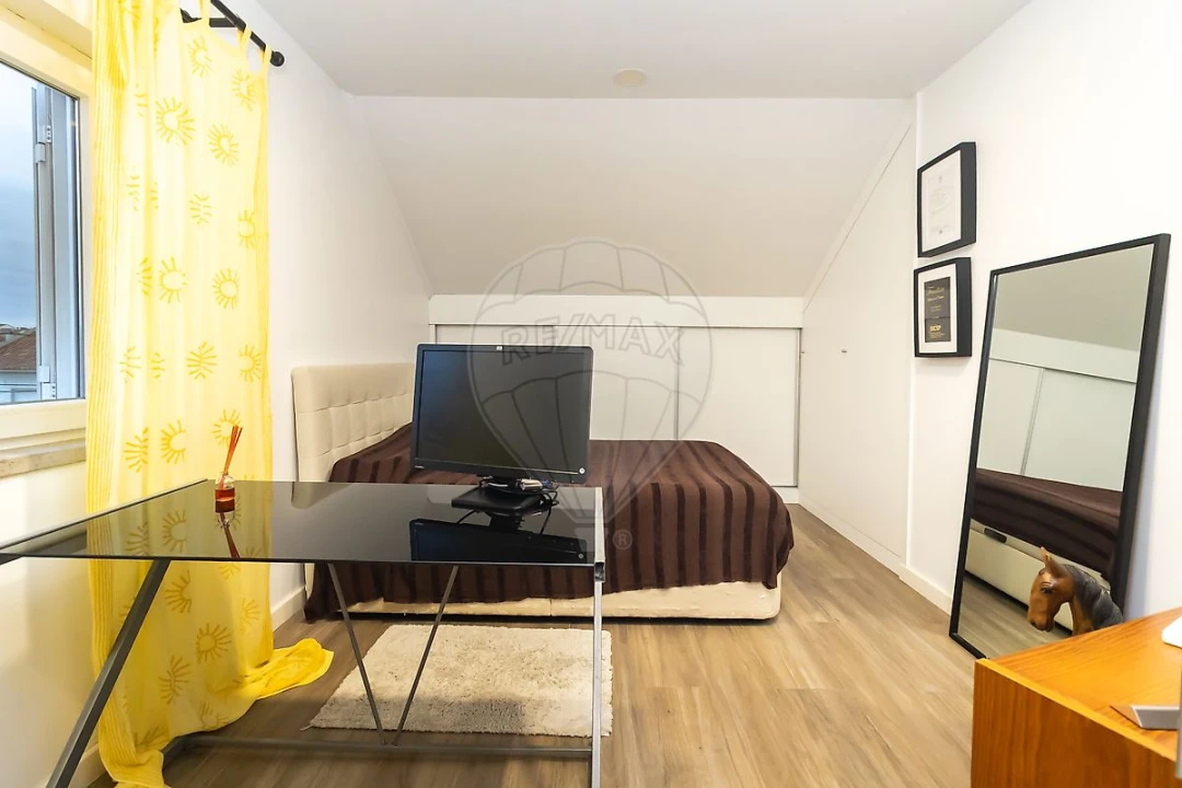 Moradia T3 para Venda em Quinta do Conde Foto 38